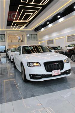 كرايسلر 300